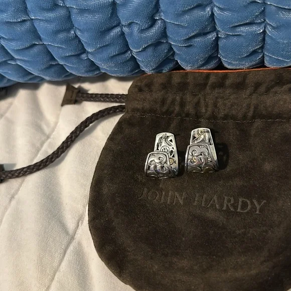 John Hardy Dayak Saddle Hoop Earrings - Sterling 925  Gold 22k - Picture 3 of 3